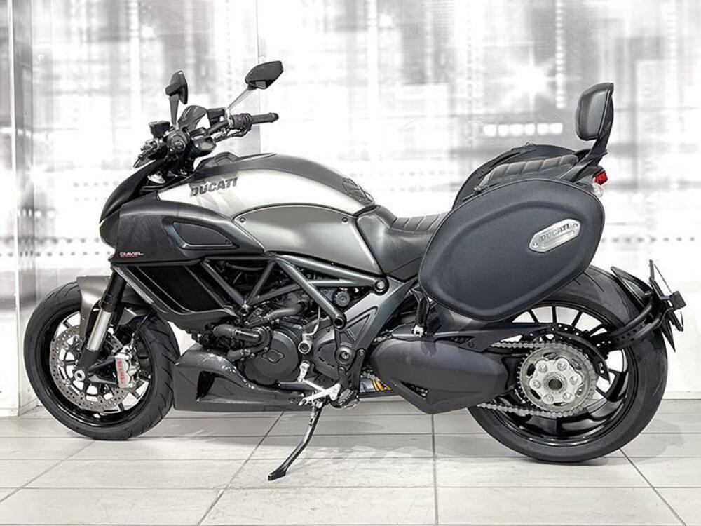 Ducati Diavel 1200 (2014 - 16) (2)