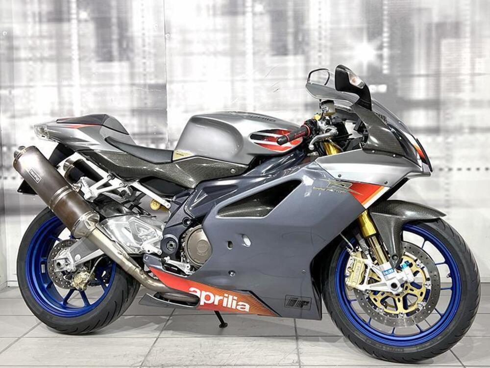 Aprilia RSV 1000 R Factory (2004 - 05)