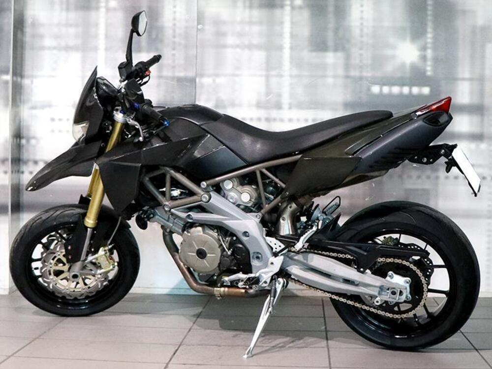 Aprilia Dorsoduro 750 (2009 - 14) (2)