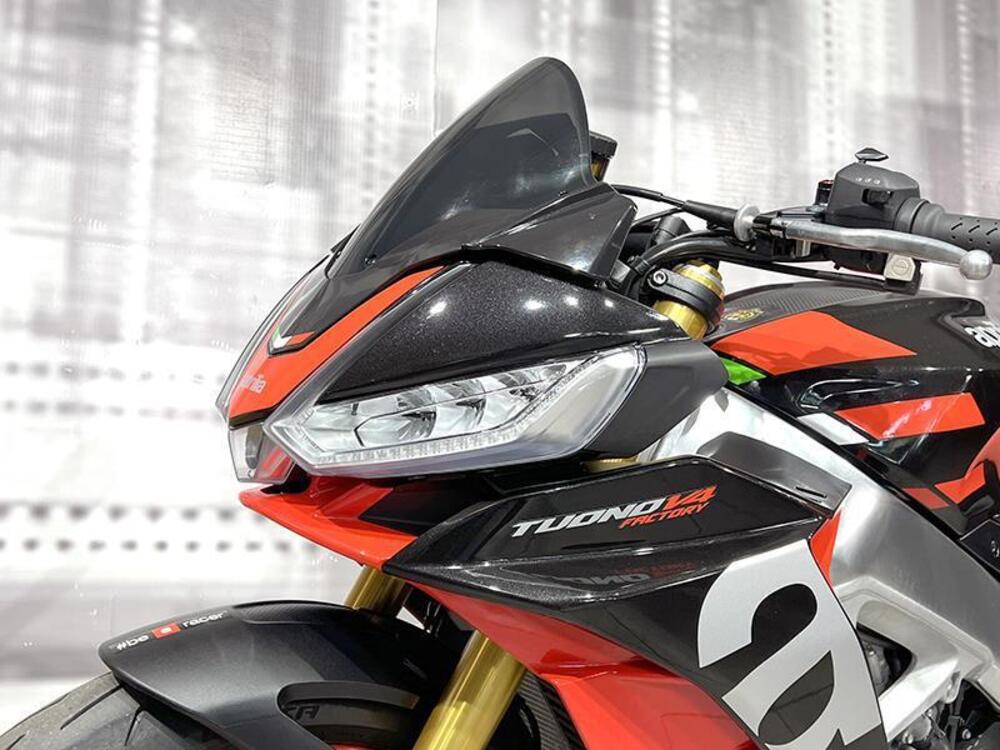 Aprilia Tuono 1100 V4 Factory (2021 - 24) (3)