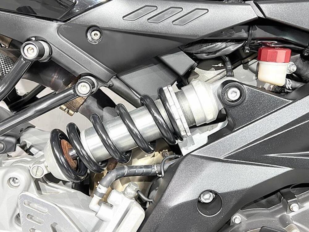 Aprilia Shiver 750 (2010 - 16) (5)