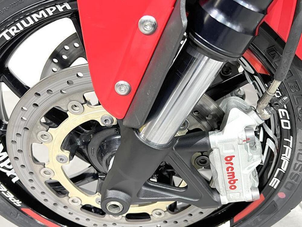 Triumph Speed Triple 1050 (2005 - 11) (4)