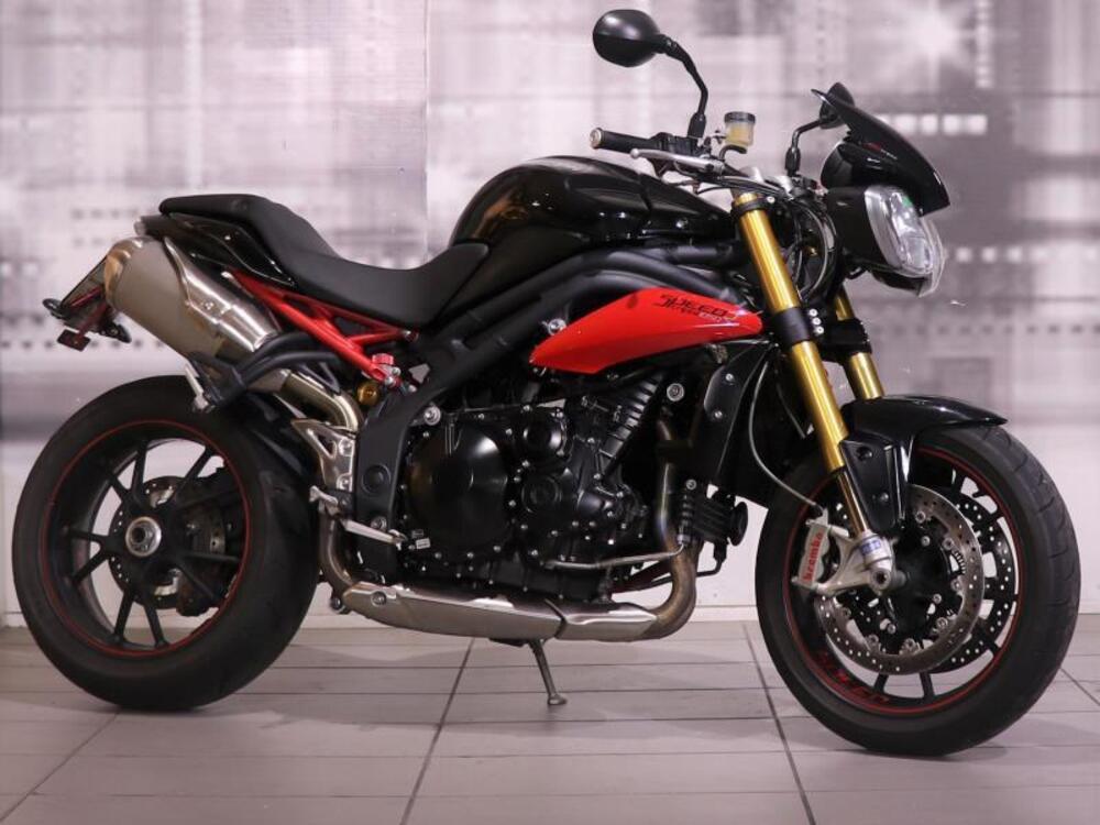 Triumph Speed Triple 1050 R ABS (2011 - 15)