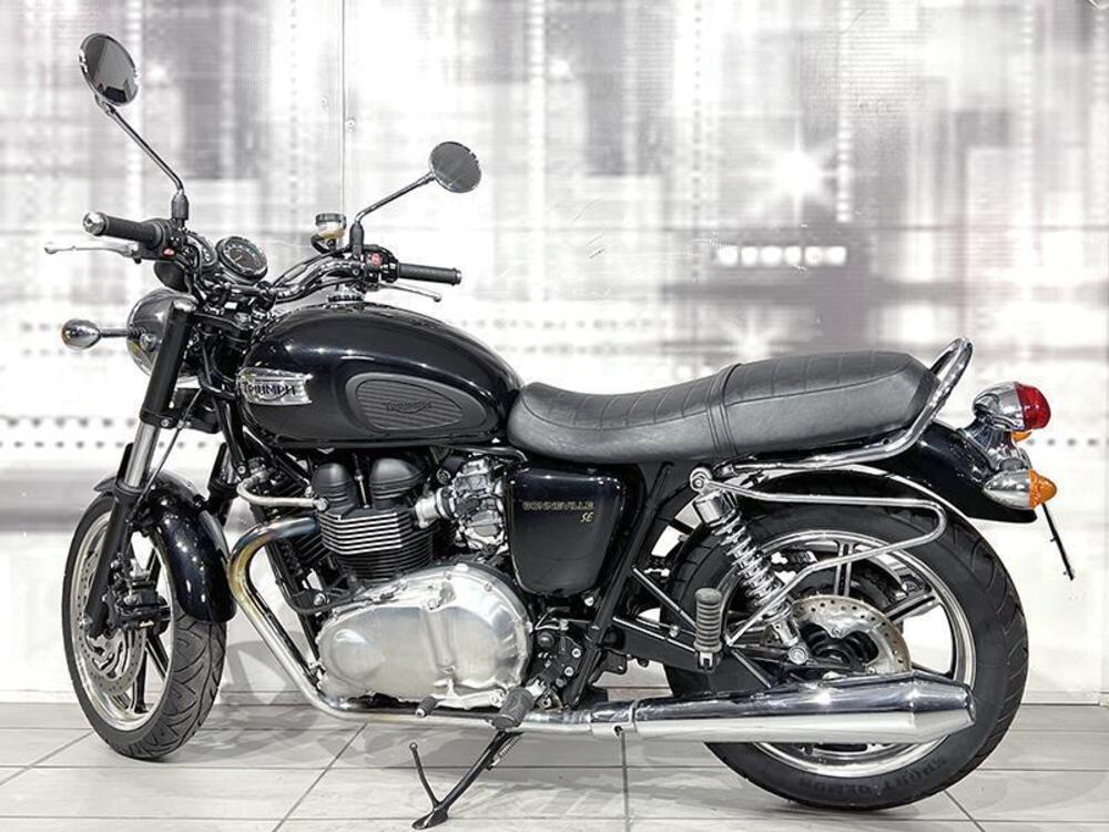 Triumph Bonneville (2007 - 16) (2)