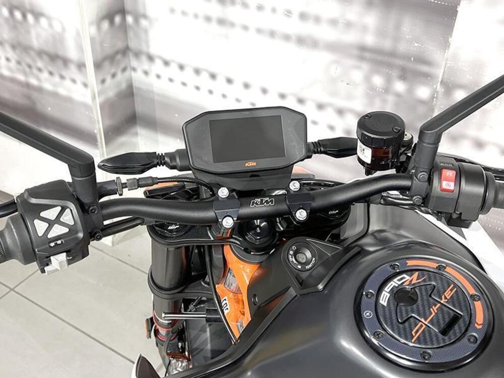 KTM 890 Duke (2021 - 23) (5)