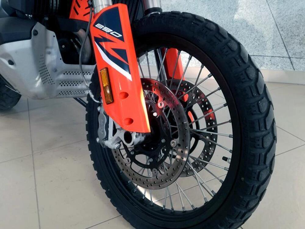 KTM 890 Adventure R (2023 - 24) (4)