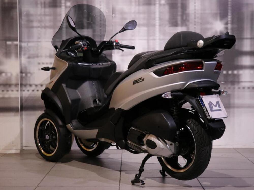 Piaggio MP3 LT 300 (2)