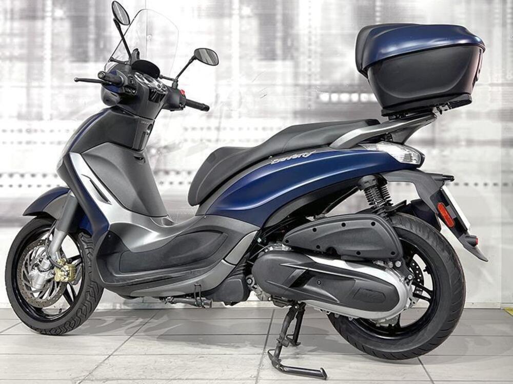 Piaggio Beverly 350 S ABS (2019 - 20) (2)