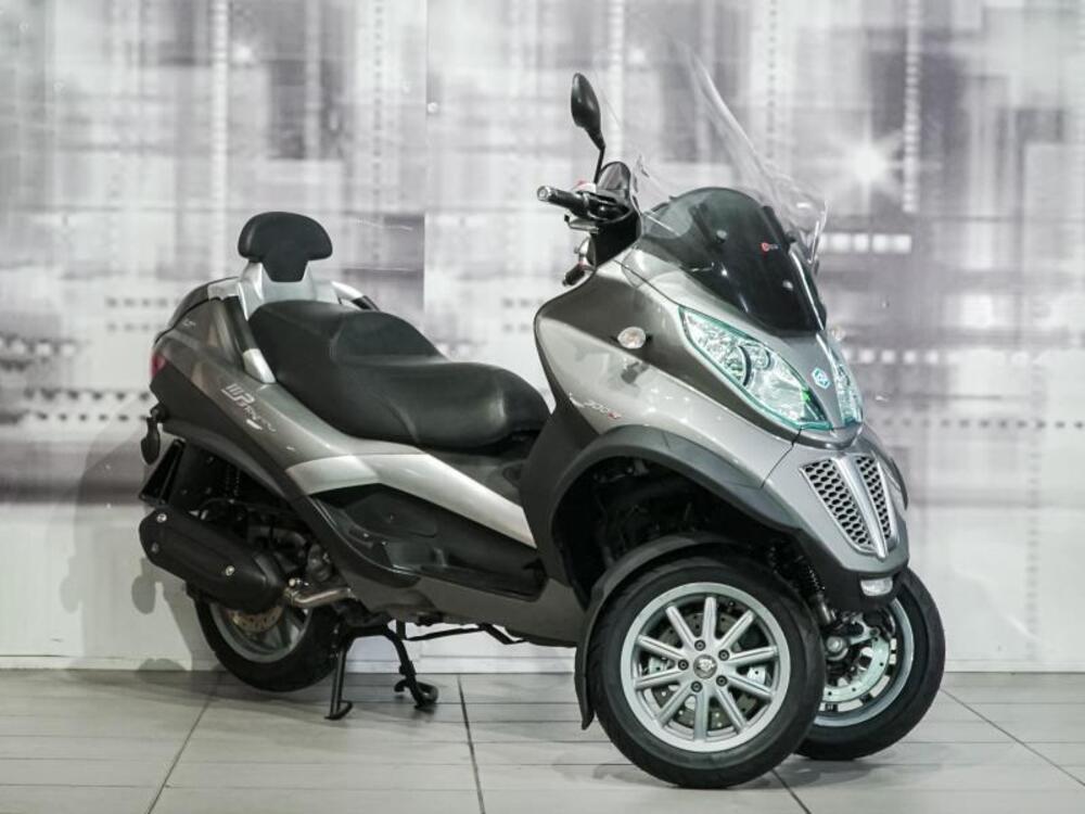 Piaggio MP3 LT 300