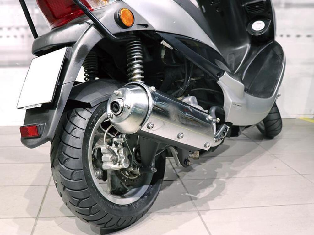 Kymco Bet & Win 250 (3)