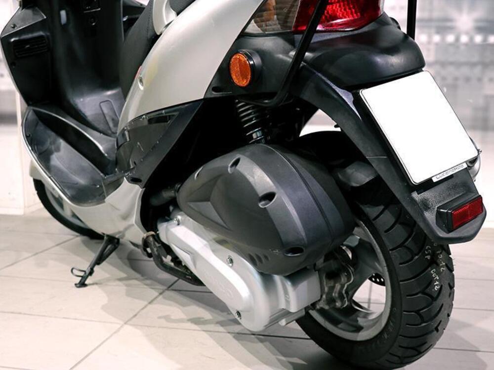 Kymco Bet & Win 250 (4)