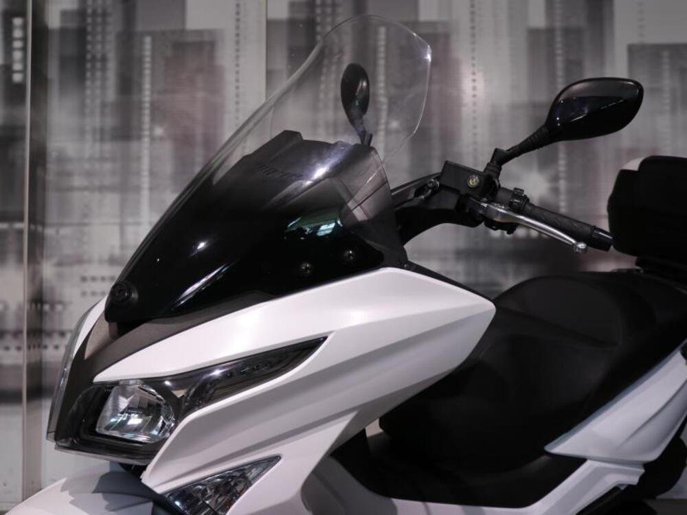 Kymco X-Town 300i ABS (2016 - 20) (3)