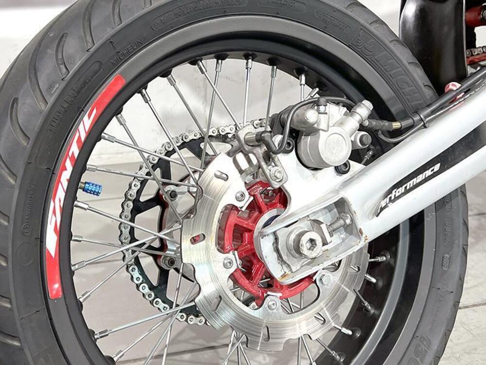 Fantic Motor Motard 50 Performance 2t (2020) (5)