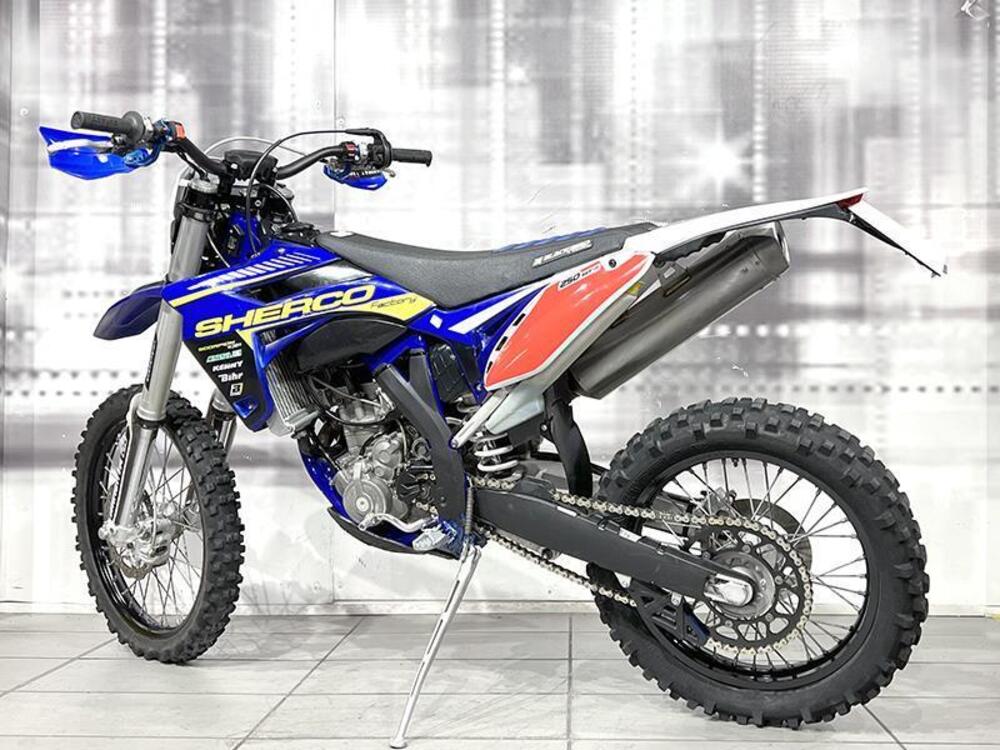 Sherco 250 SEF-R (2015) (2)