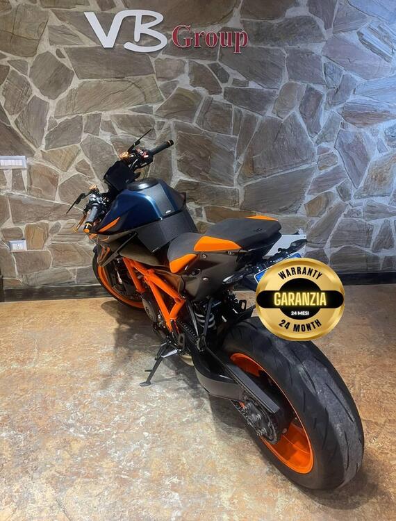 KTM 1290 Super Duke R (2022 - 23) (4)