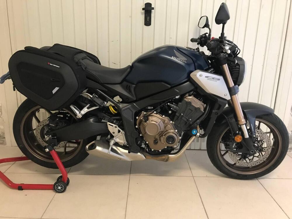 Honda CB 650 R (2021 - 23) (5)