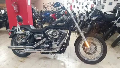 Harley-Davidson 1584 Super Glide Custom (2008 - 13) - FXDC usata