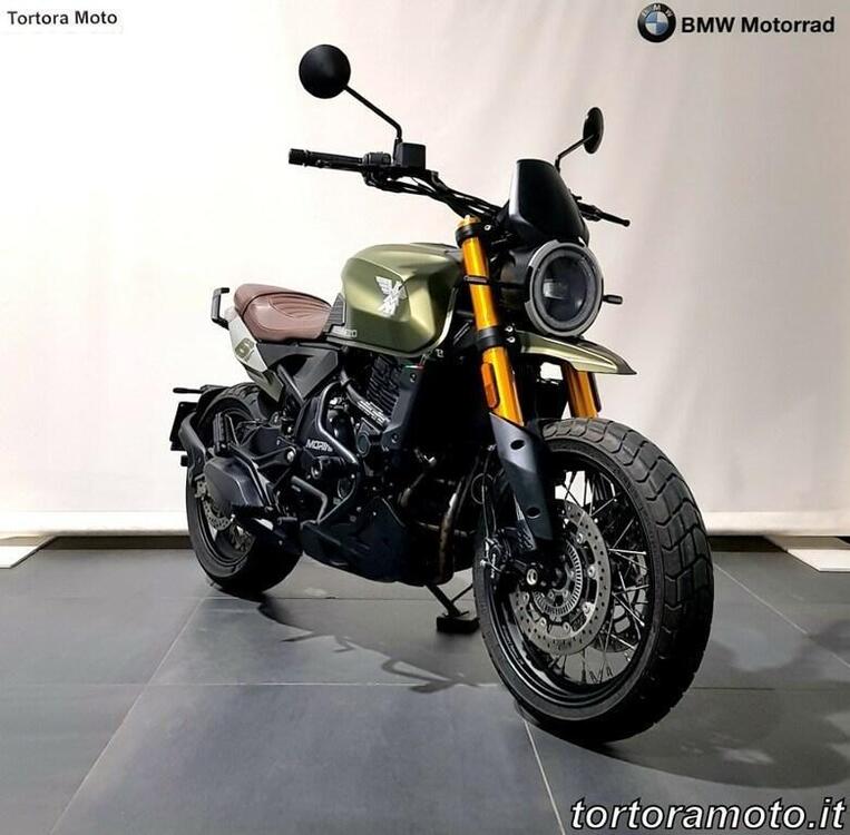 Moto Morini SEIEMMEZZO SCR (2022 - 24) (4)