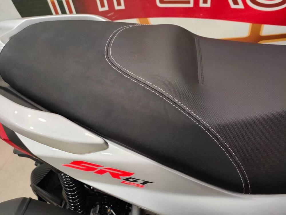 Aprilia SR GT 125 (2022 - 24) (4)