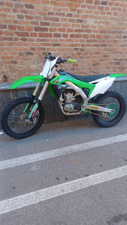 Kawasaki KX 450 F (2016) (3)