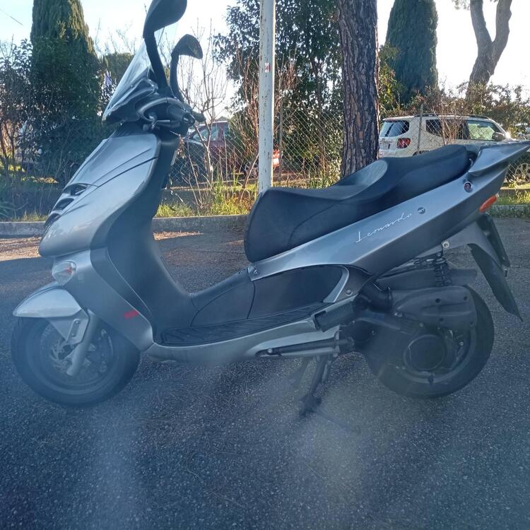 Aprilia Leonardo 125 (2001- 06) ST (4)