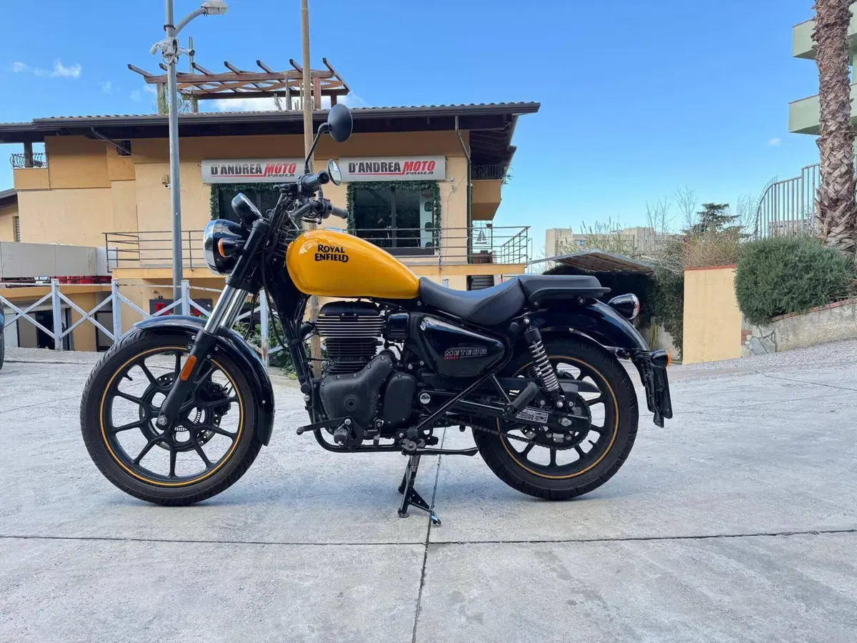 Royal Enfield Meteor 350 (2021 - 26)