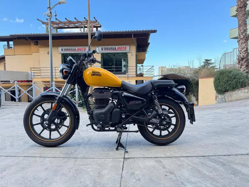 Royal Enfield Meteor 350 (2021 - 26)