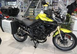 Triumph Tiger 800 ABS (2010 - 14) usata