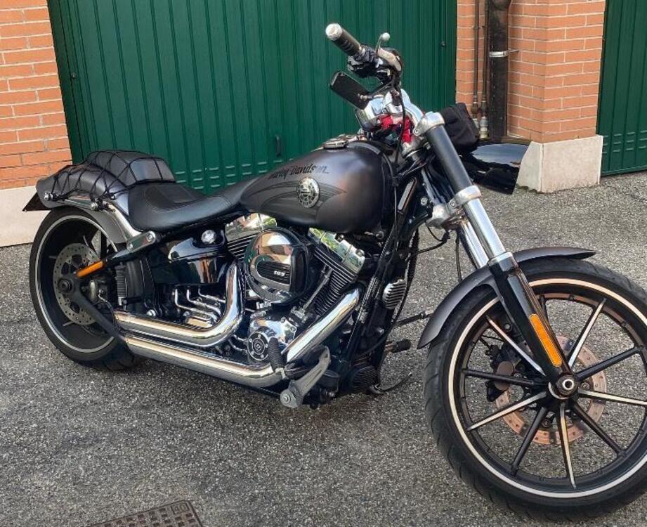 Harley-Davidson 1690 Breakout (2013 - 17) - FXSB