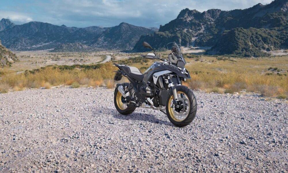 Bmw R 1300 GS Triple Black (2023 - 25) (2)