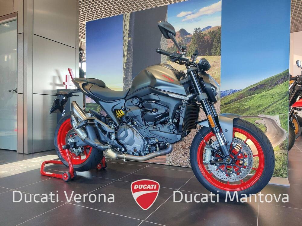 Ducati Monster 937 + (2021 - 25) (2)