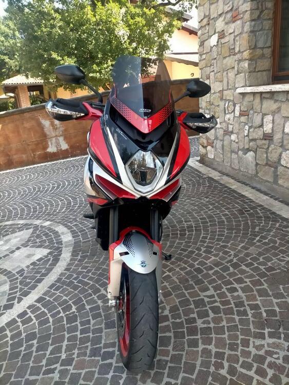 MV Agusta Turismo Veloce 800 RC SCS (2021 - 22) (2)