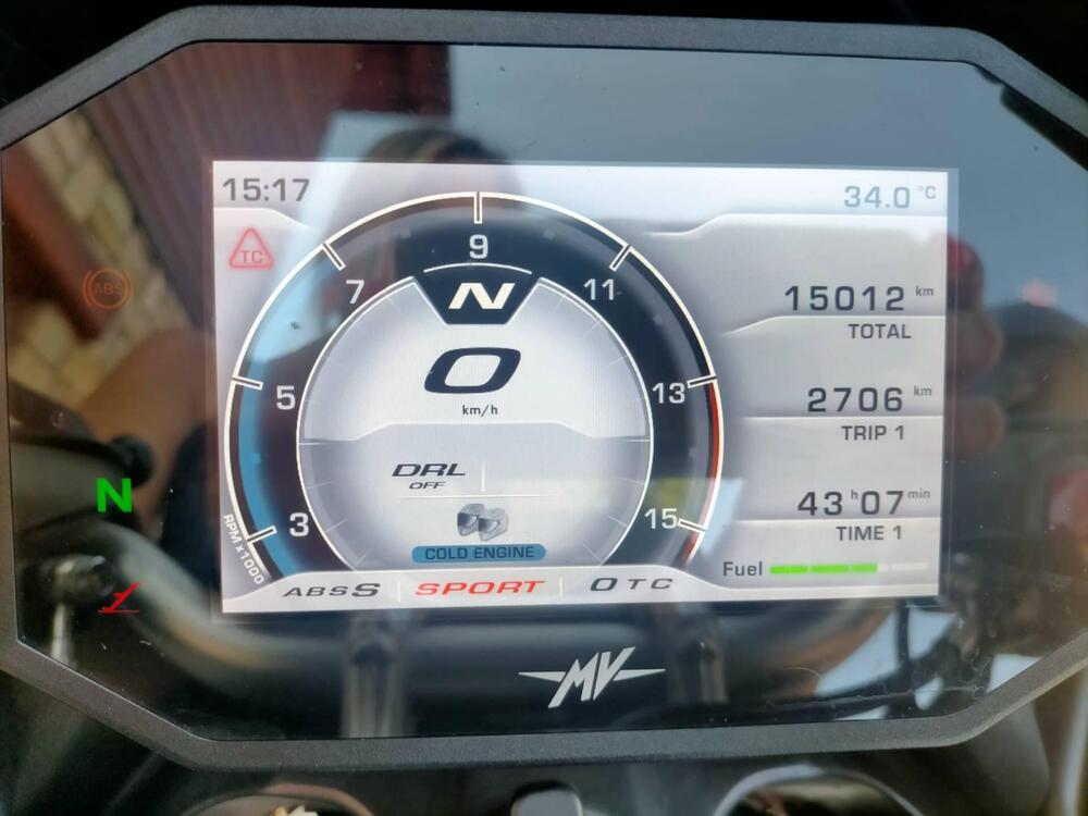 MV Agusta Turismo Veloce 800 RC SCS (2021 - 22) (4)