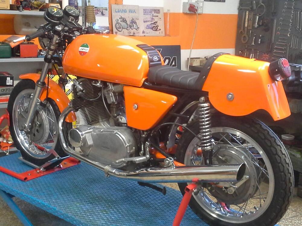 Laverda 750 SF (2)