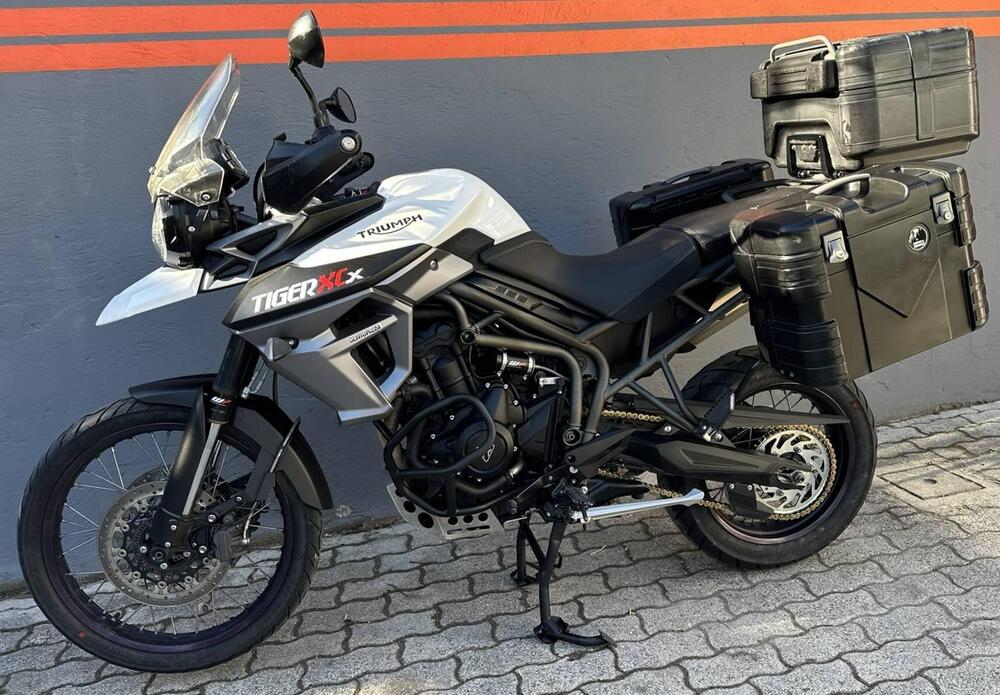 Triumph Tiger 800 XCx (2015 - 17) (4)