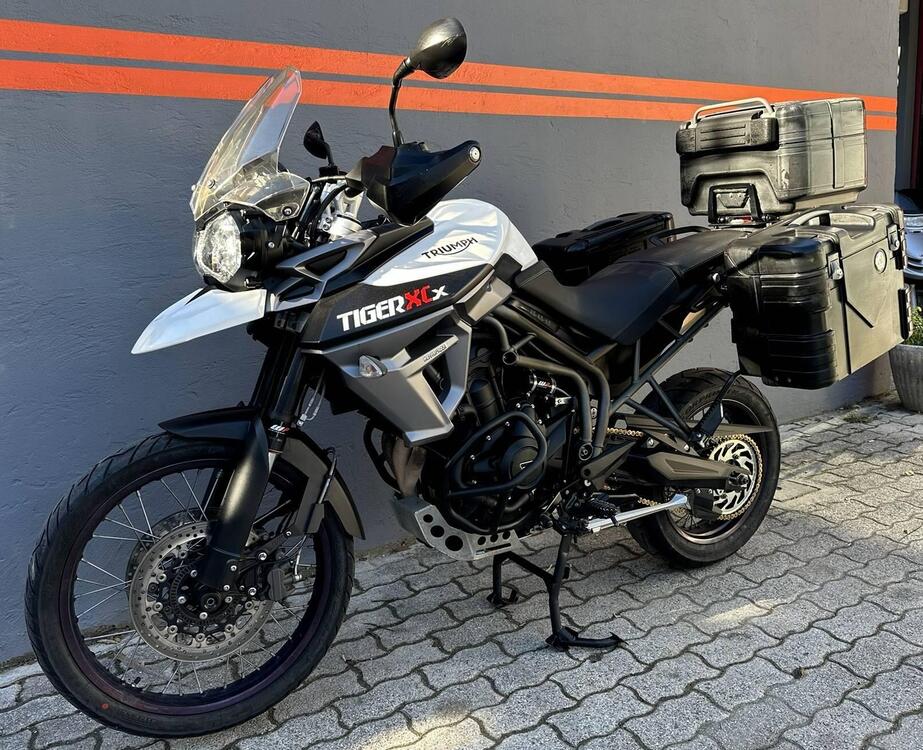 Triumph Tiger 800 XCx (2015 - 17) (2)