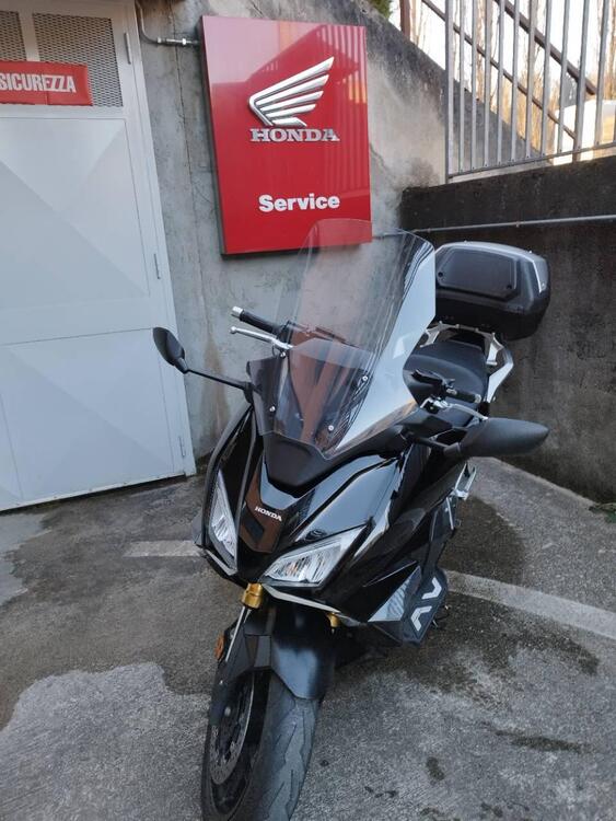 Honda Forza 750 DCT Urban (2021 - 24) (3)