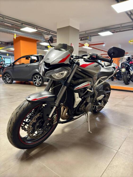 Triumph Street Triple RS (2017 - 19) (3)