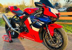 Honda CBR 1000 RR-R Fireblade (2024 - 25) usata