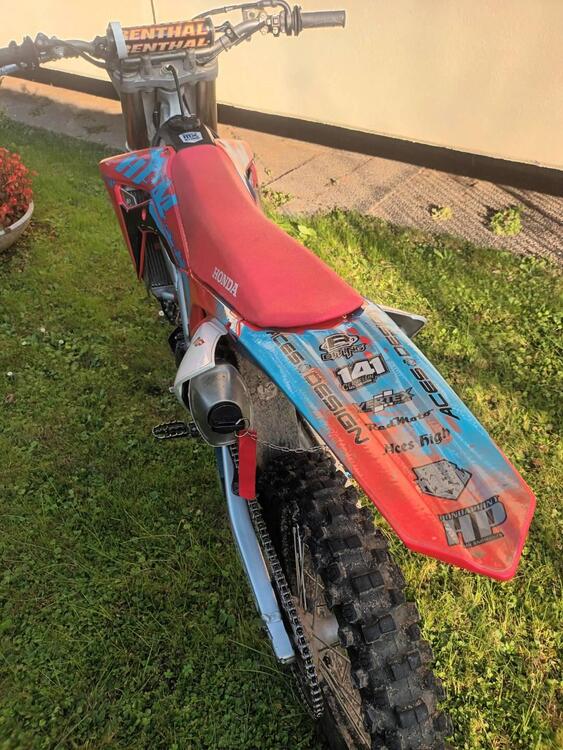 Honda CRF 450 R (2019) (2)