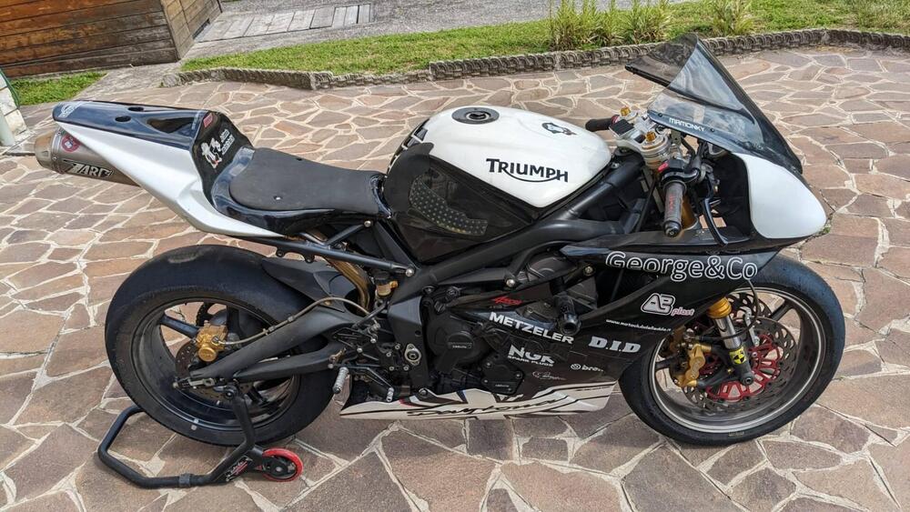 Triumph Daytona 675 (2006 - 08) (3)