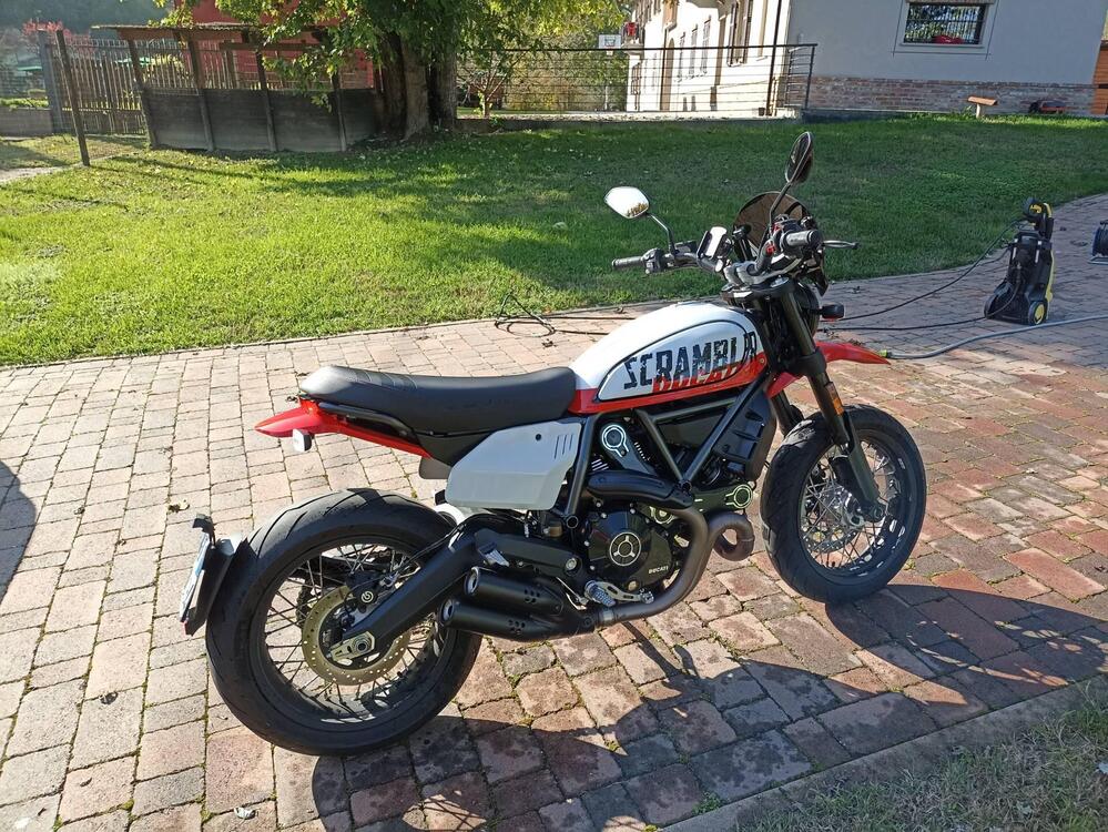 Ducati Scrambler 800 Urban Motard (2022) (3)