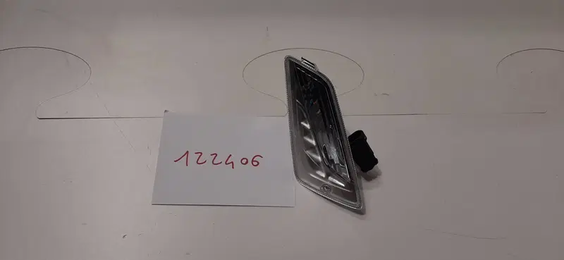 FRECCIA ANTERIORE DX PER VESPA GTS 300 MY 2020/202