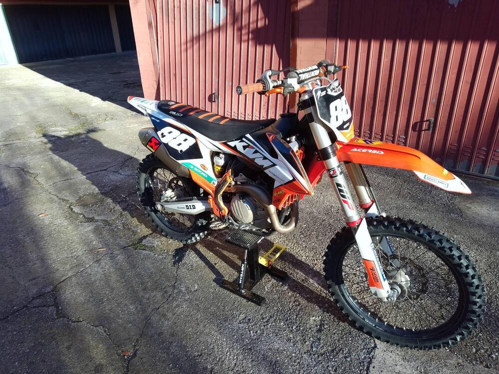 KTM 450 SX-F (2020) (2)