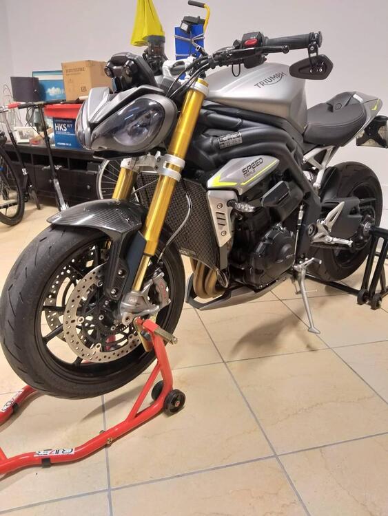 Triumph Speed Triple 1200 RS (2021 - 24) (5)