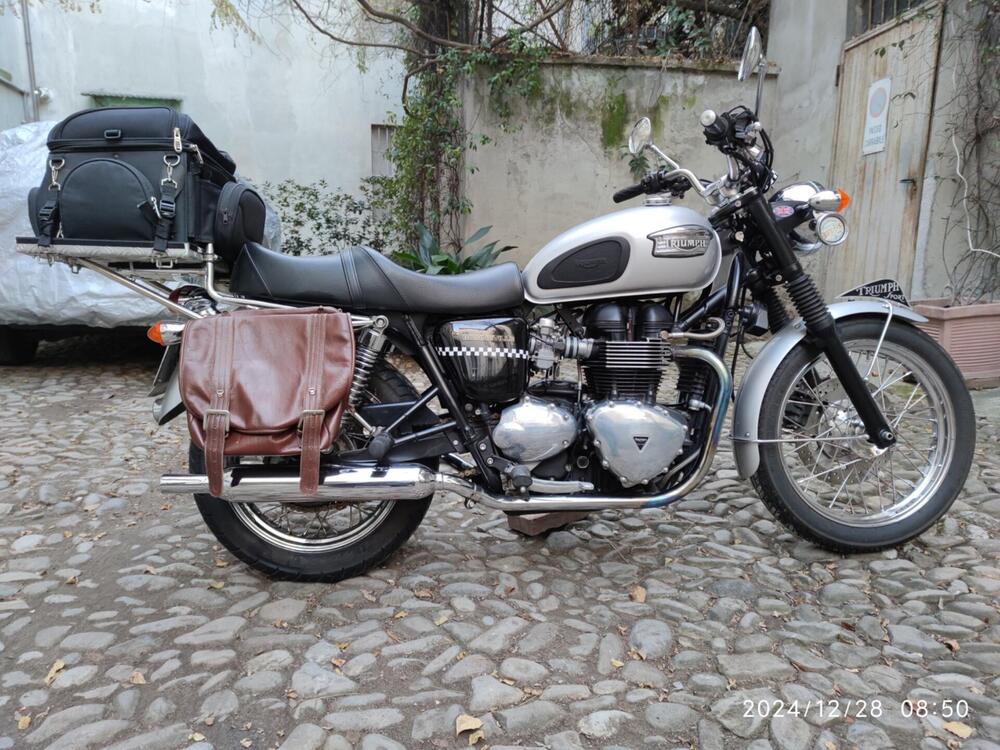 Triumph Bonneville (2007 - 16)