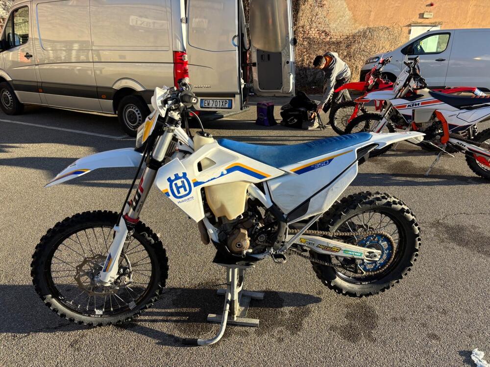 Husqvarna FE 350 Heritage (2023)