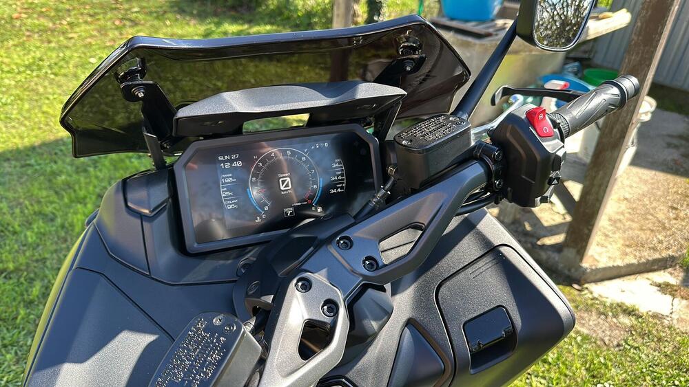 Yamaha T-Max 560 Tech Max (2022 - 24) (5)