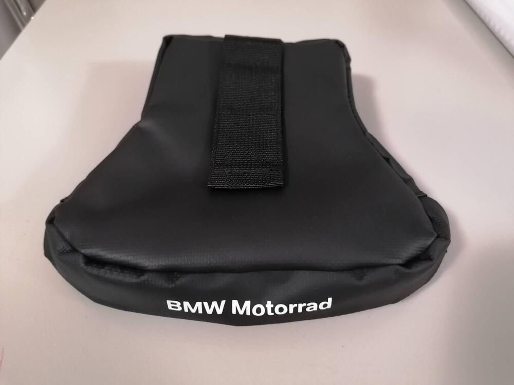 BMW borsa sotto bagagli originale mai usato (3)