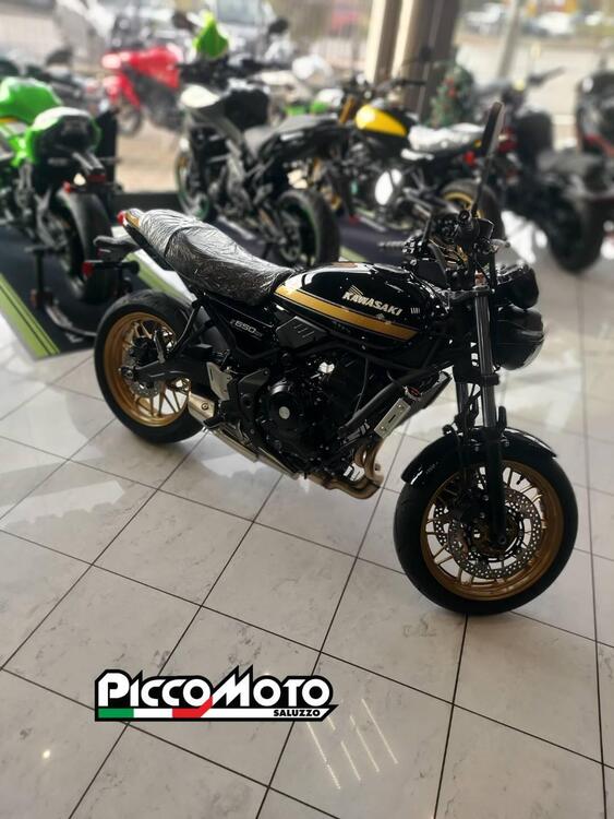 Kawasaki Z 650 RS (2025) (4)